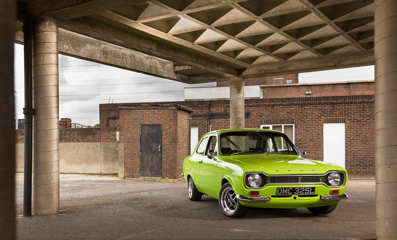 MKI Escort 1700